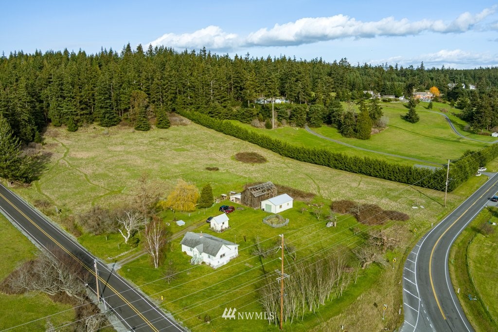 1075 Keystone Hill Road Coupeville, WA 98239 - Photo 3 of 37 Gallery Image 3
