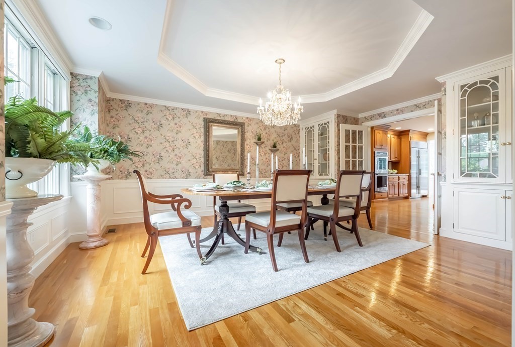 8 Farnham Circle Andover, MA 01810 - Photo 6 of 42