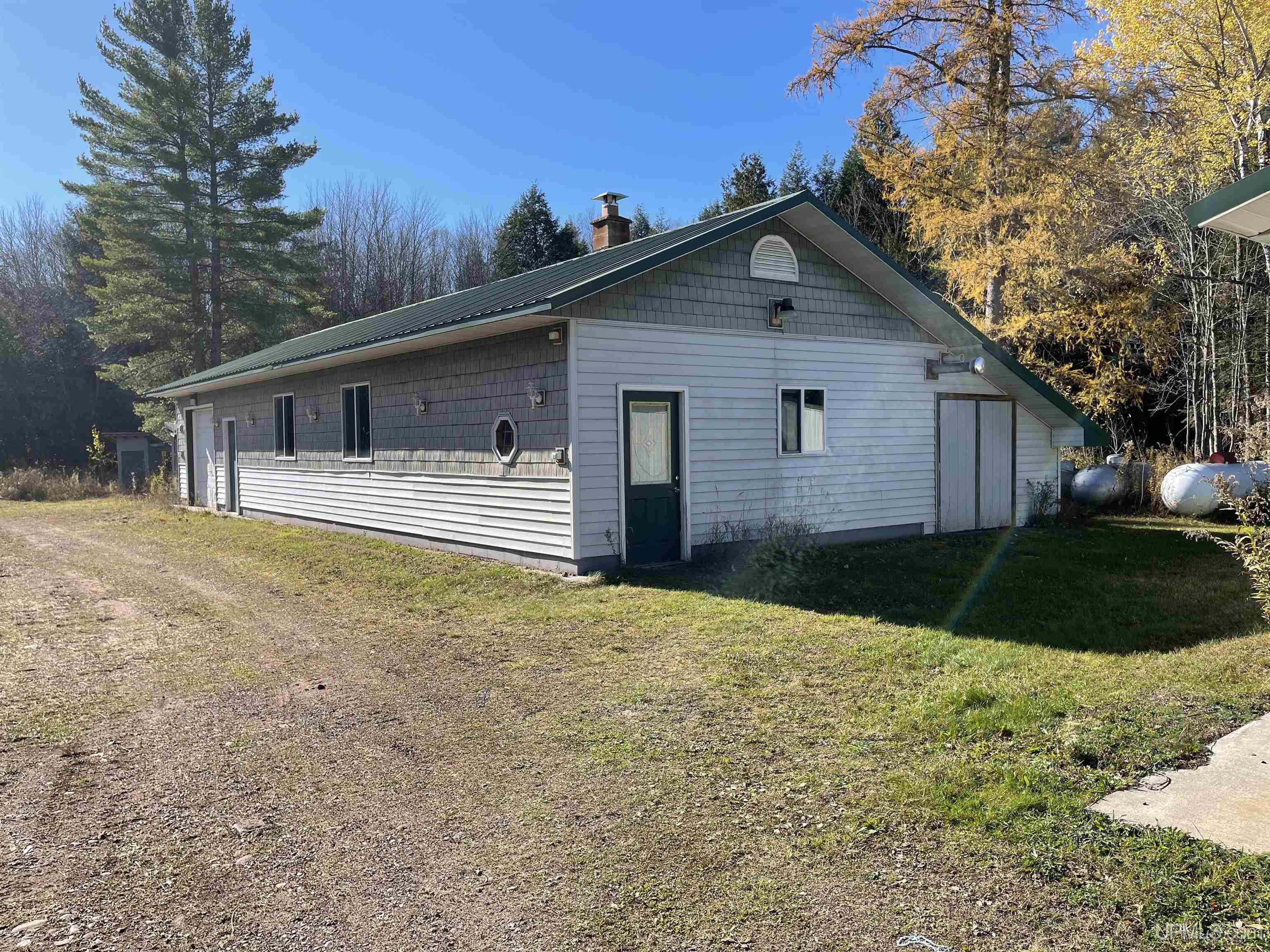 E3233 Lake Road Ironwood, MI 49938 - Photo 29 of 59