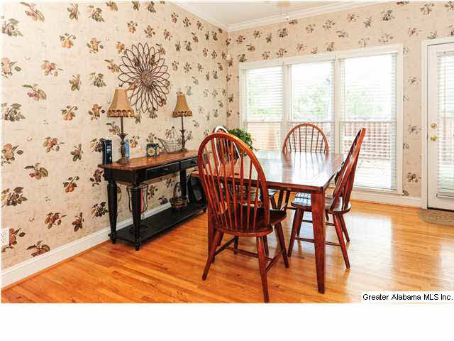 629 Willow Crest Road Birmingham, AL 35226 - Photo 10 of 28