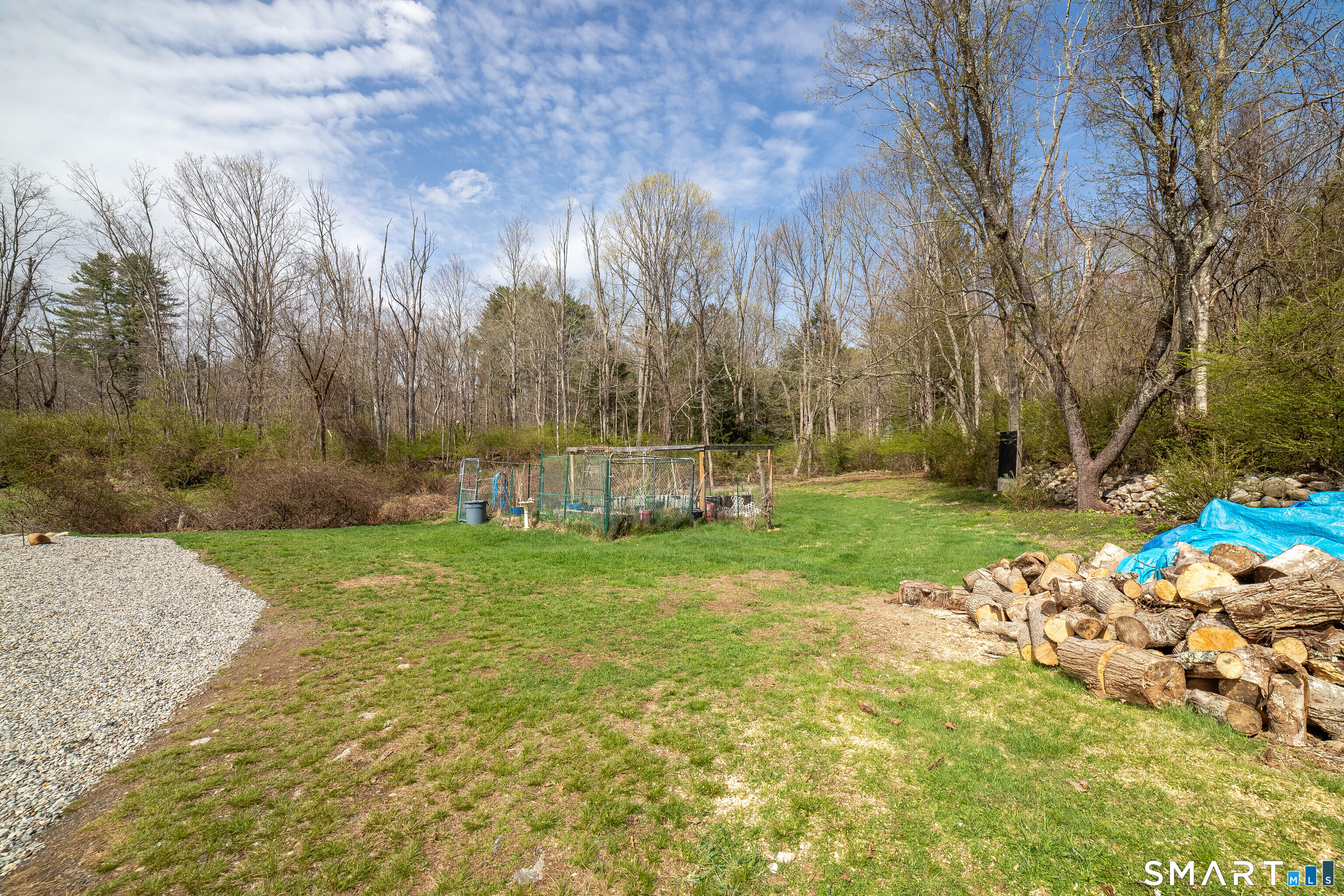 4 Cross Road Chaplin, CT 06235 - Photo 11 of 38