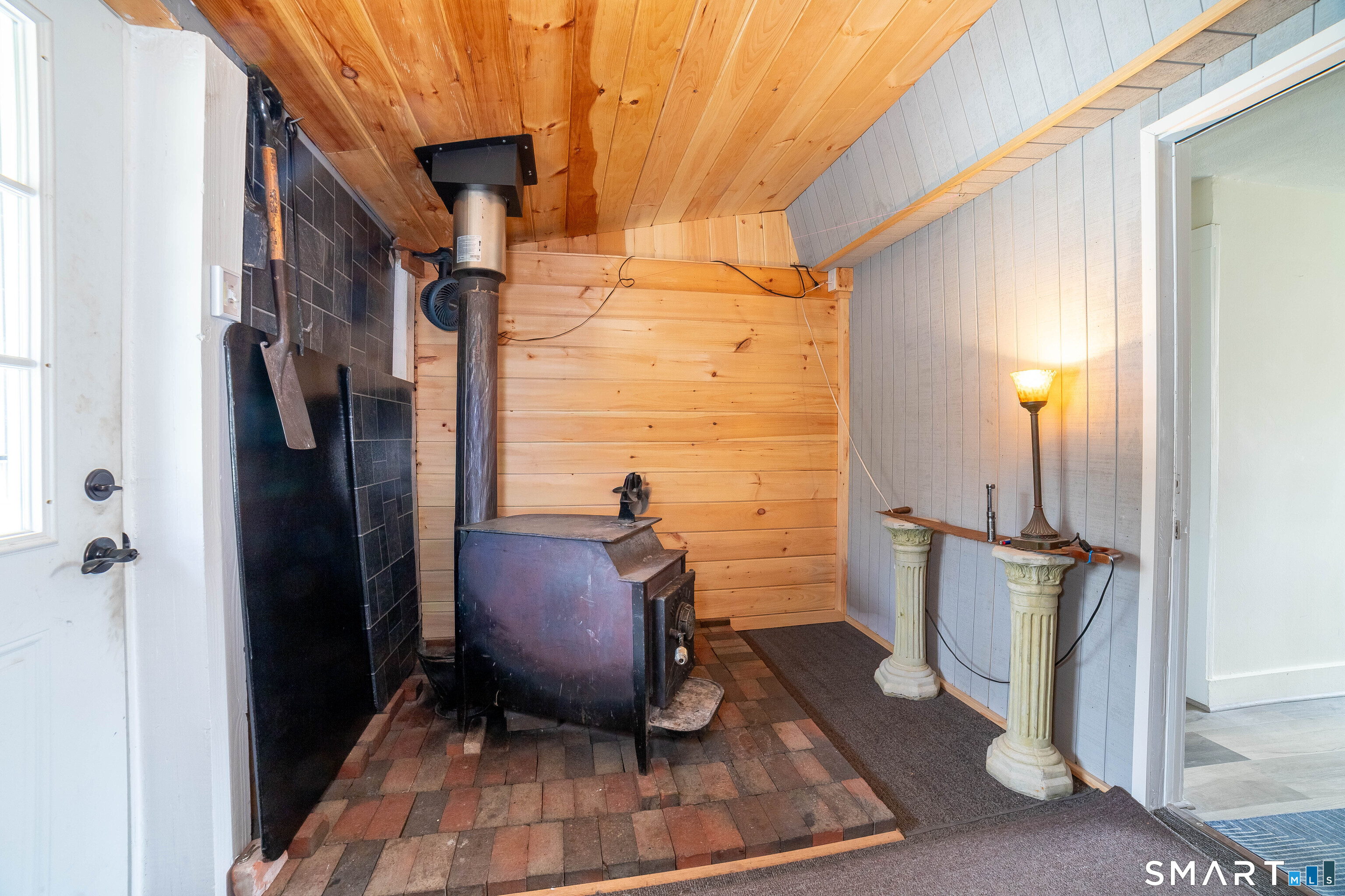 4 Cross Road Chaplin, CT 06235 - Photo 24 of 38