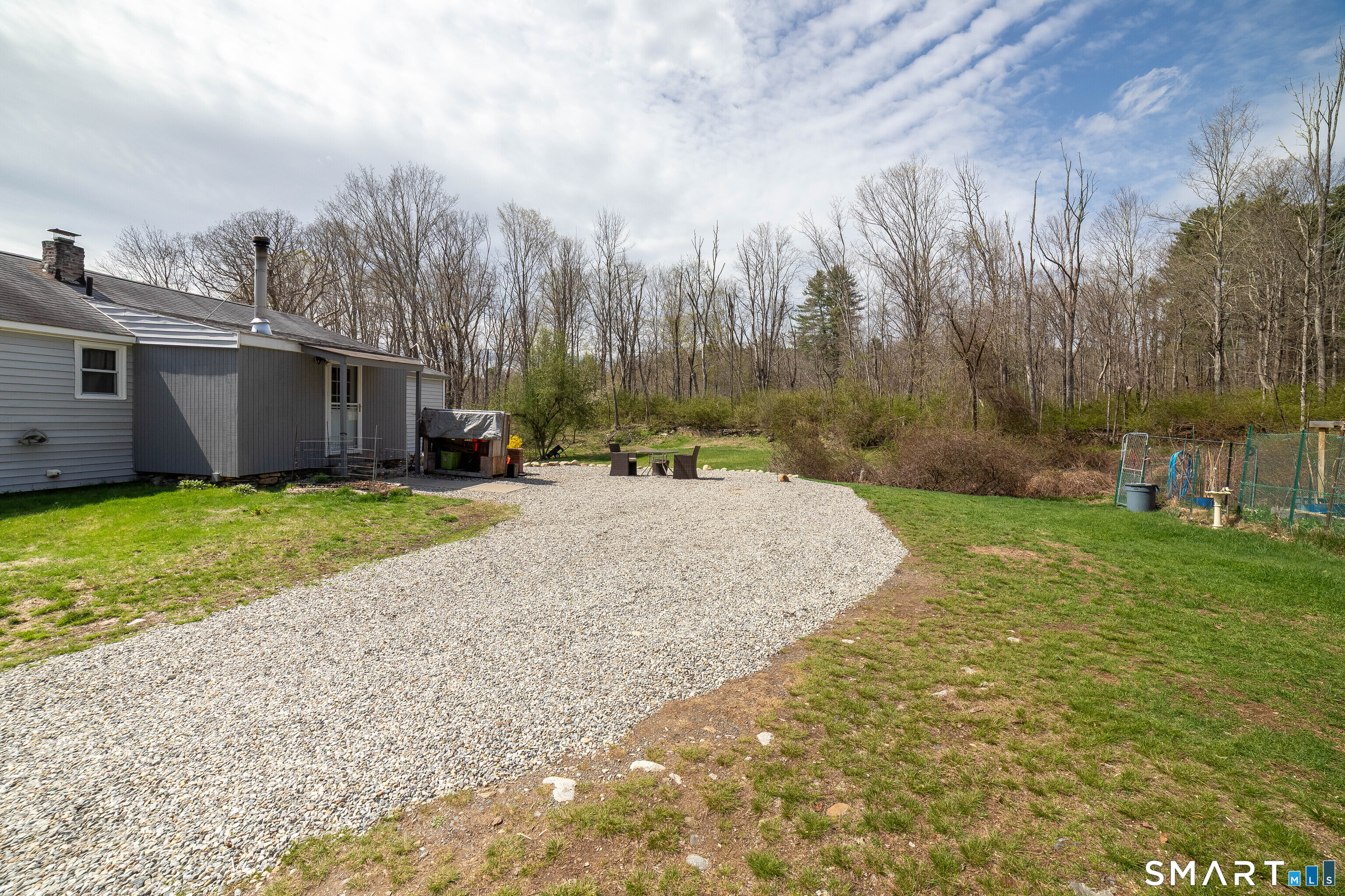 4 Cross Road Chaplin, CT 06235 - Photo 10 of 38