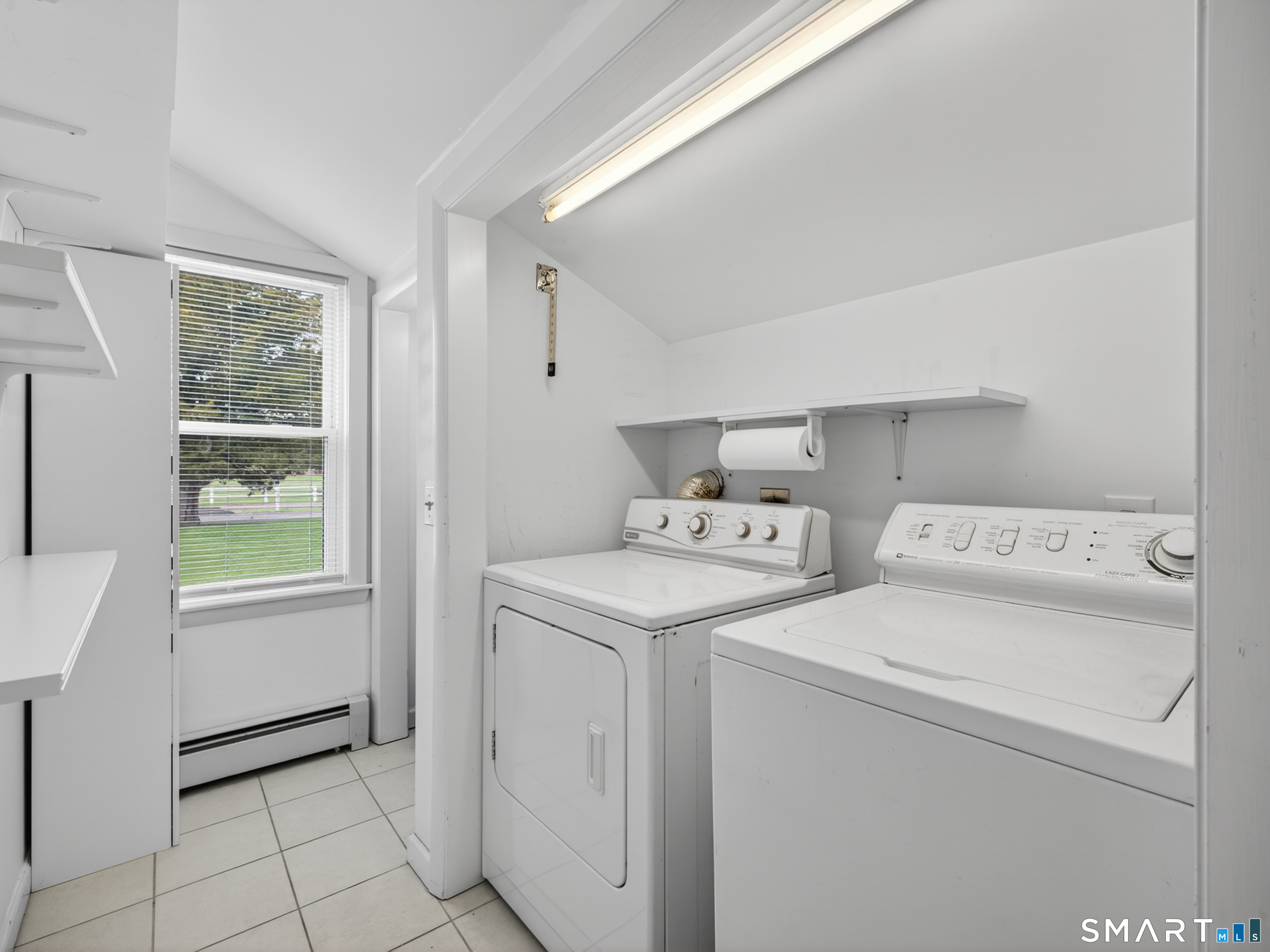 21 Riverside Drive Clinton, CT 06413 - Photo 20 of 39
