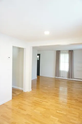 $2,800 | 8 New Fitchburg Road, Townsend, MA 01474