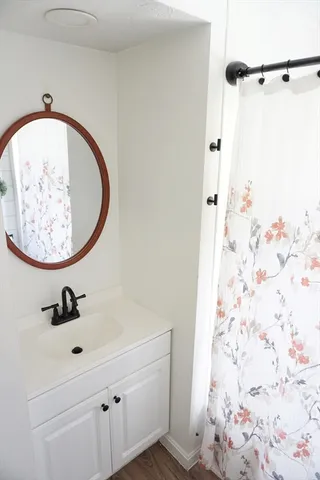 $2,800 | 8 New Fitchburg Road, Townsend, MA 01474