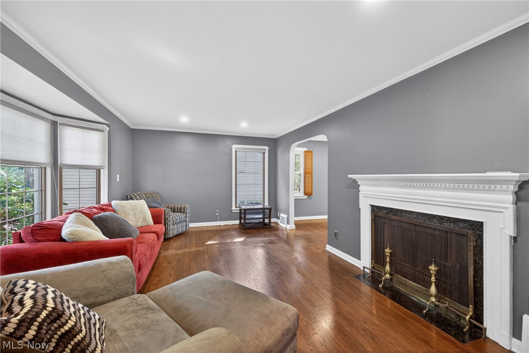 3525 Edison Road Cleveland Heights, OH 44121 - Photo 5 of 44