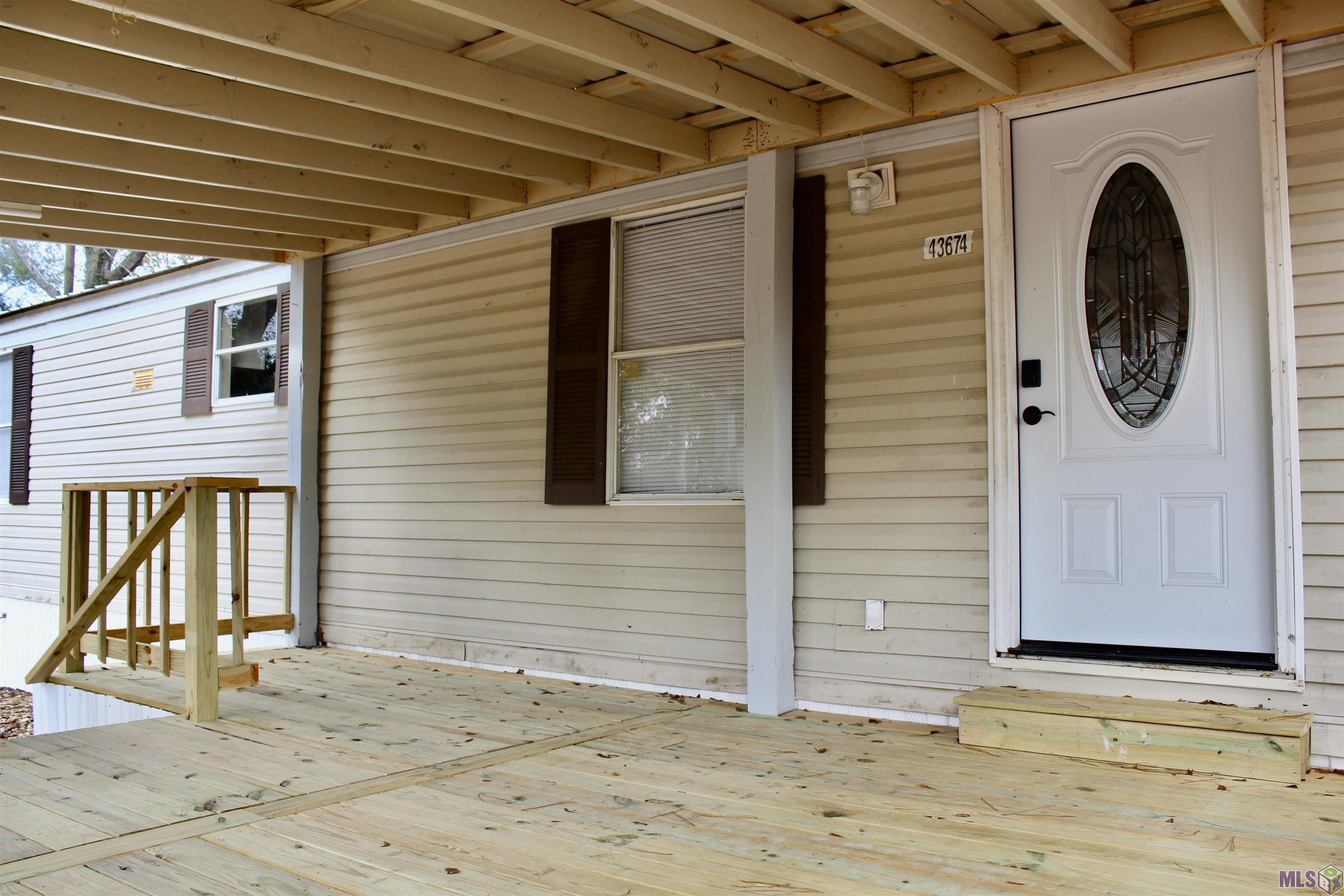 28515 Severio Road Livingston, LA 70754 - Photo 2 of 17 Gallery Image 2