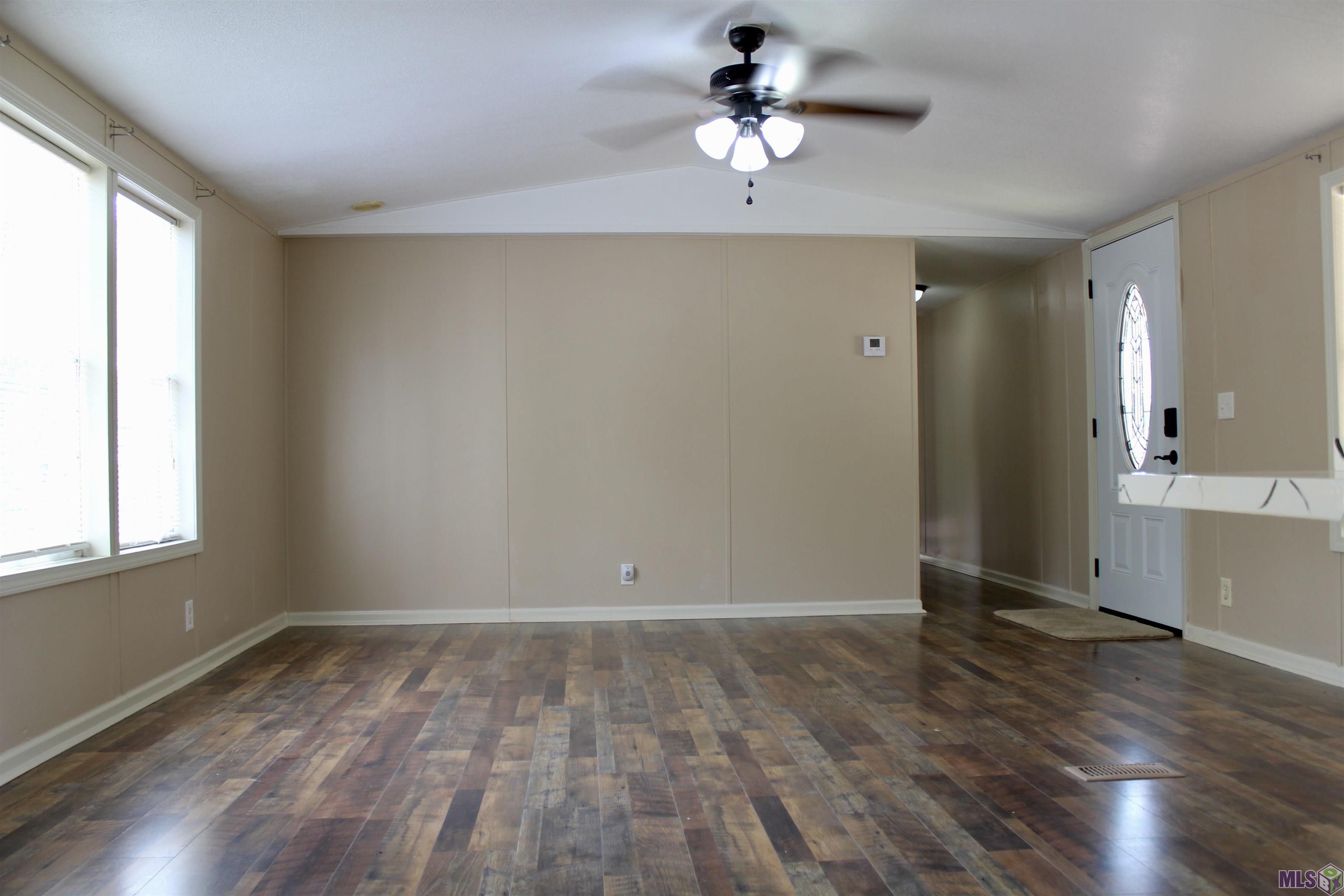 28515 Severio Road Livingston, LA 70754 - Photo 4 of 17 Gallery Image 4