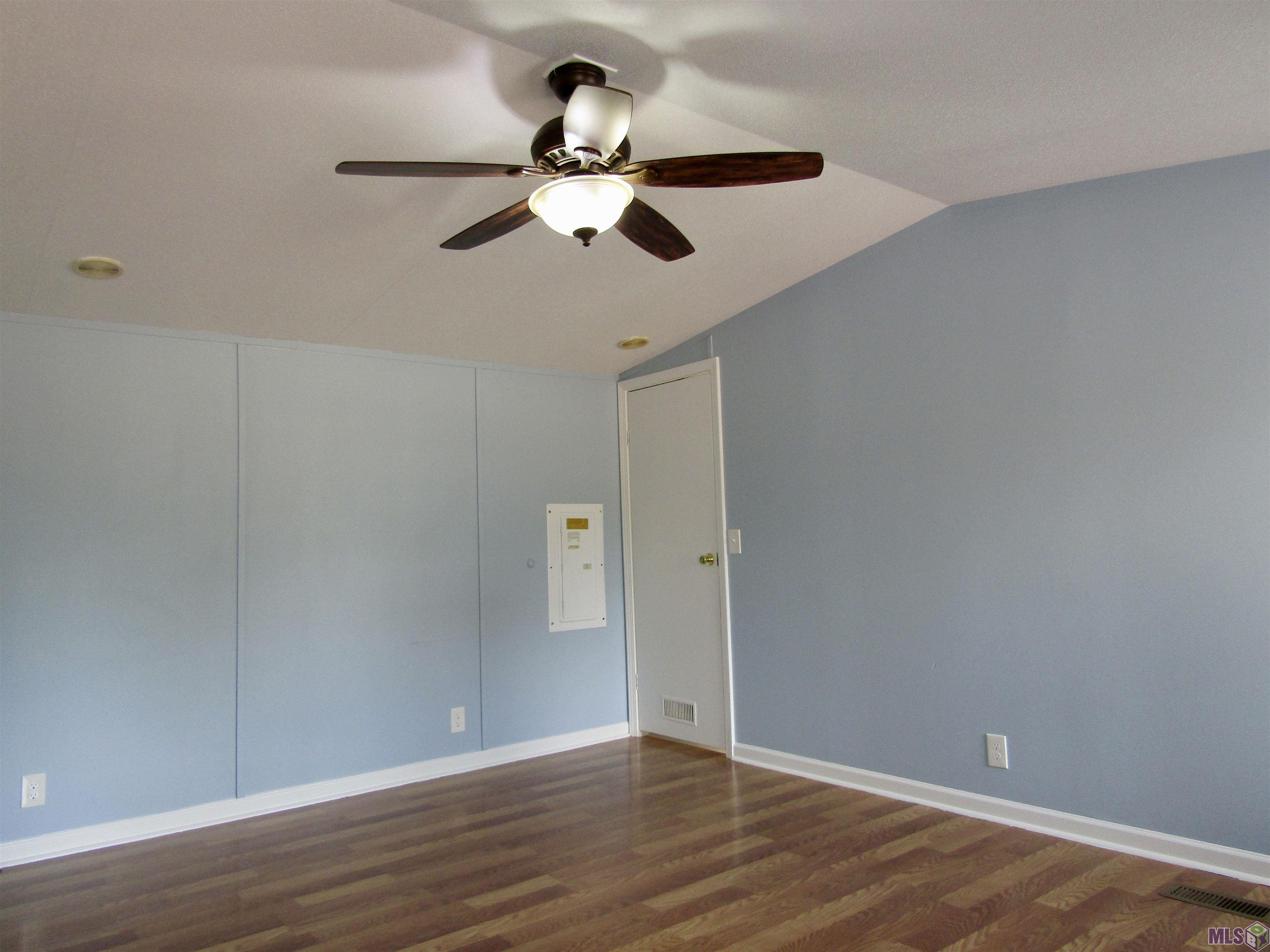 28515 Severio Road Livingston, LA 70754 - Photo 9 of 17 Gallery Image 9