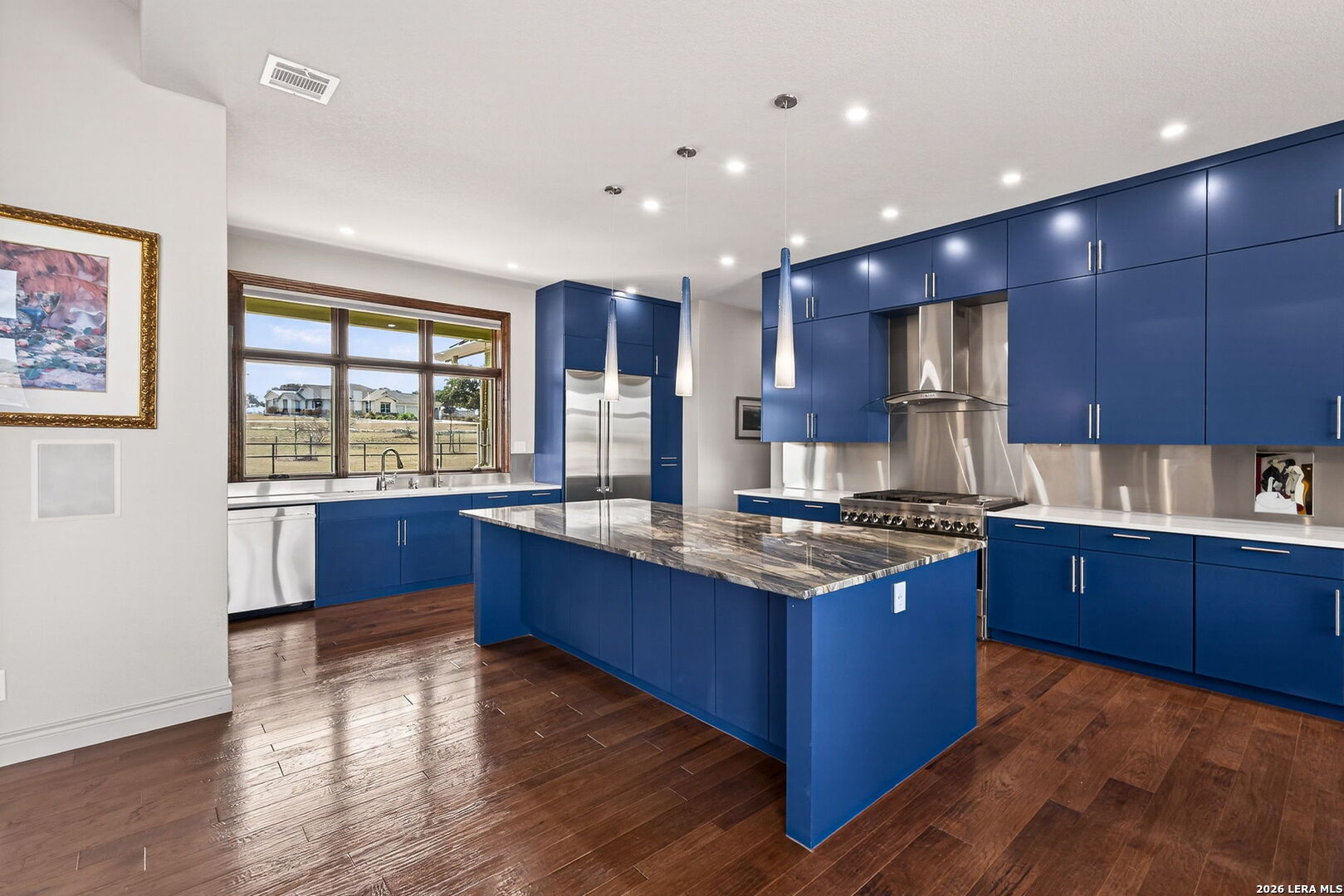 236 Bridle Chase Bandera, TX 78003 - Photo 11 of 48