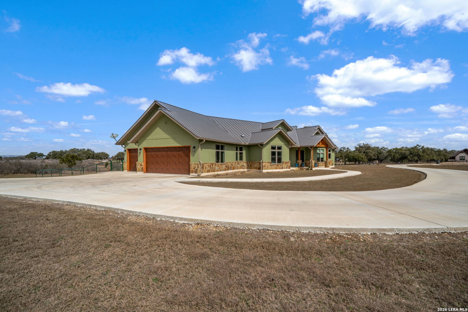 236 Bridle Chase Bandera, TX 78003 - Photo 4 of 48