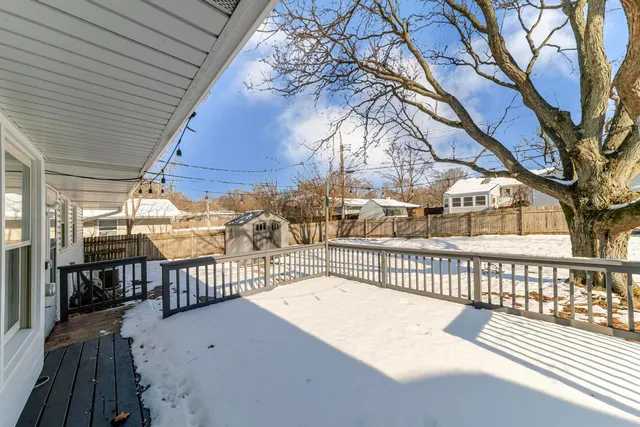 $2,800 | 1008 South 10th Avenue, St. Charles, IL 60174