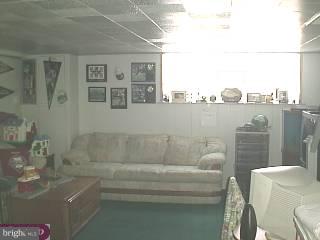 4534 Aberdale Road Philadelphia, PA 19136 - Photo 3 of 6 Gallery Image 3