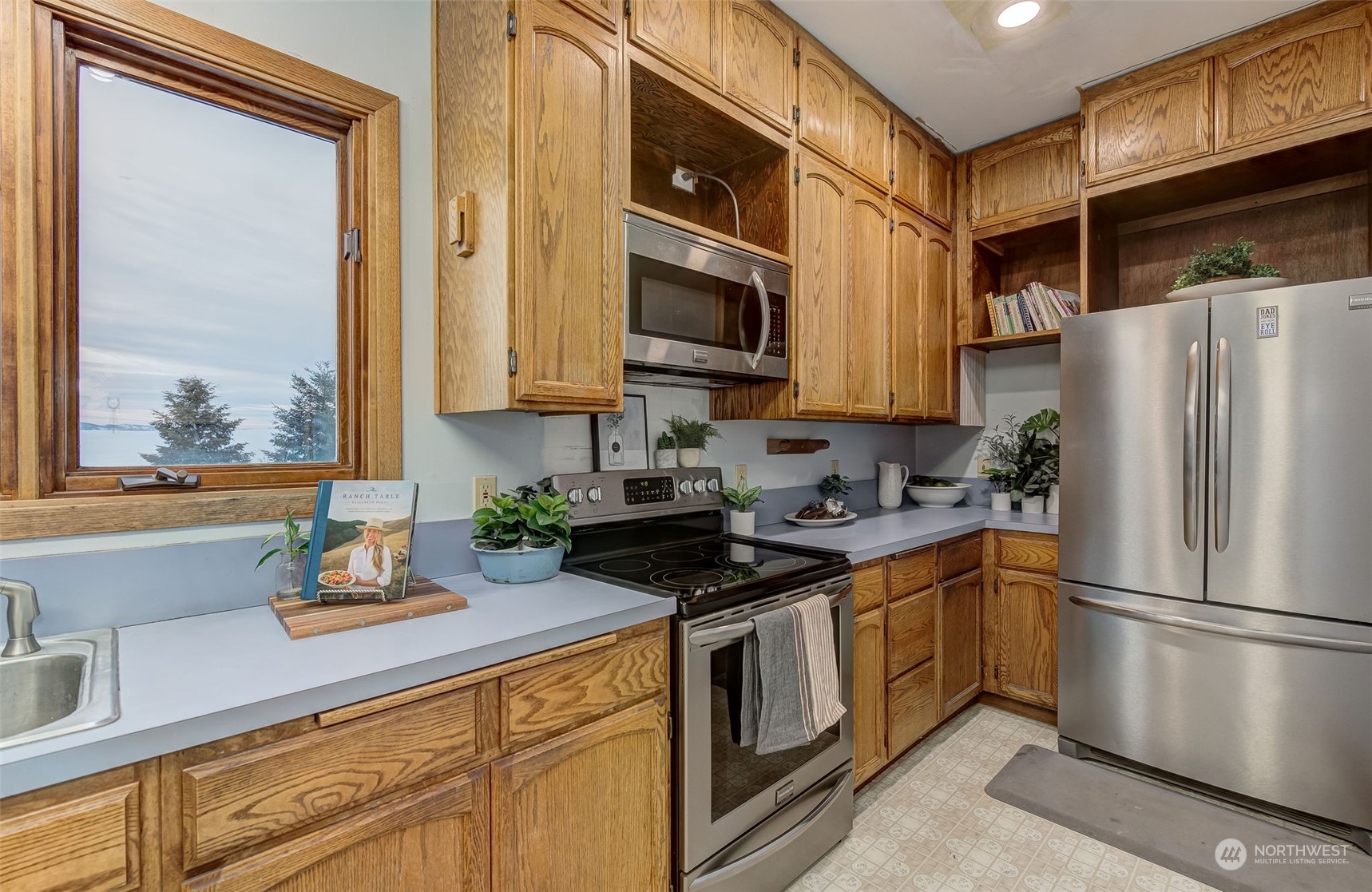365 Rd O Northwest Waterville, WA 98858 - Photo 9 of 29 Gallery Image 9