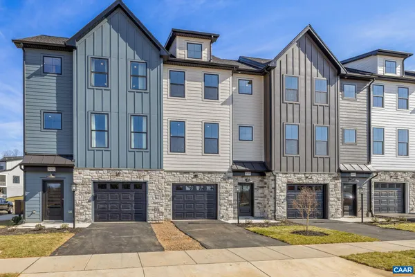 $559,900 | 3089 Miranda Crossing, Charlottesville, VA 22901