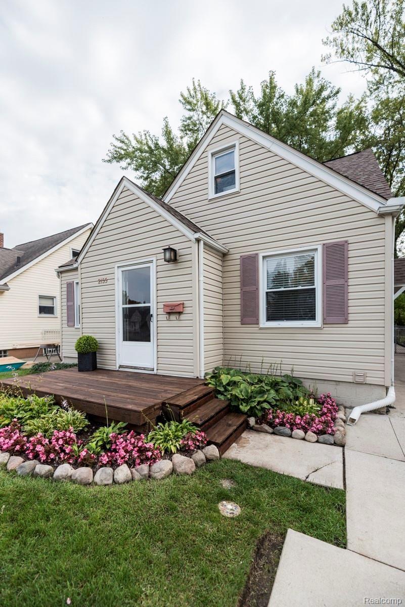 2155 Cambridge Road Berkley, MI 48072 - Photo 2 of 24 FRONT PHOTO