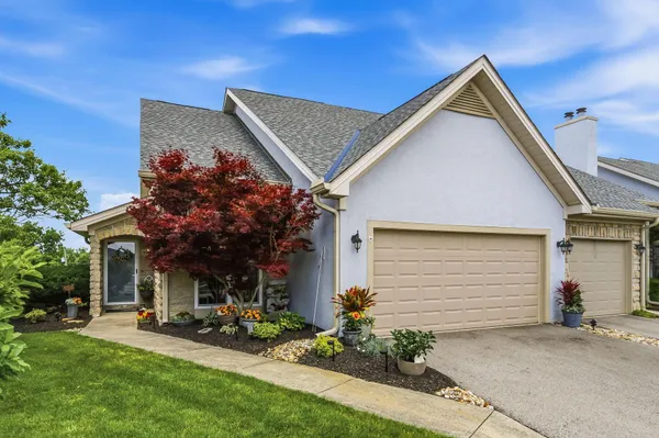$324,900 | 890 Village Drive, Delaware, OH 43015