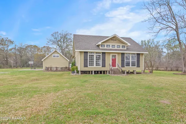 $190,000 | 255 St Raphael Drive, Church Point, LA 70525