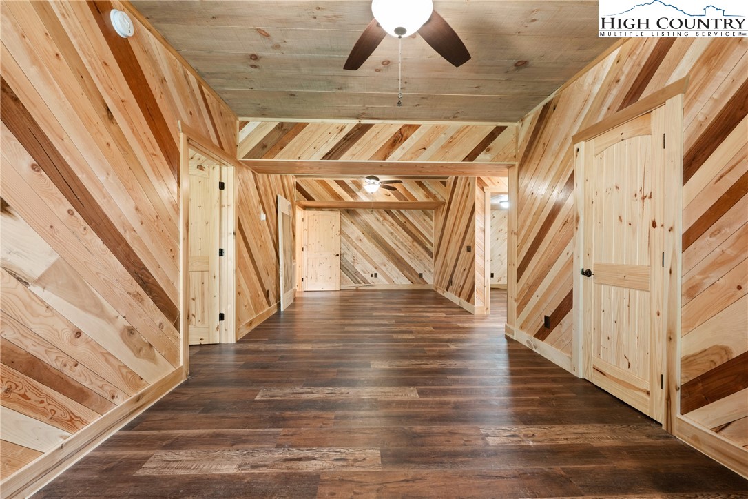 449 Hampton Ridge Road Fleetwood, NC 28626 - Photo 31 of 43 a view of an entryway