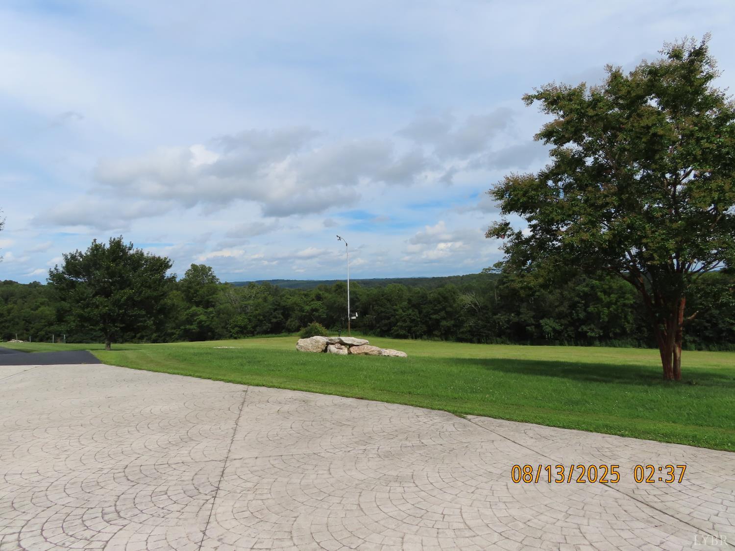 6485 Falling Creek Road Bedford, VA 24523 - Photo 18 of 50 a view of a golf course with a garden