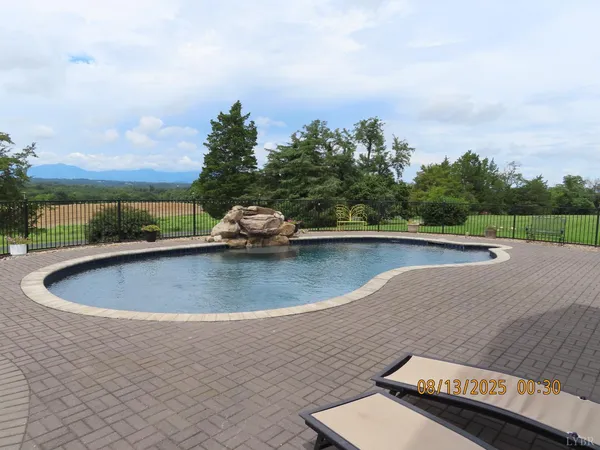 $4,200,000 | 6485 Falling Creek Road, Bedford, VA 24523