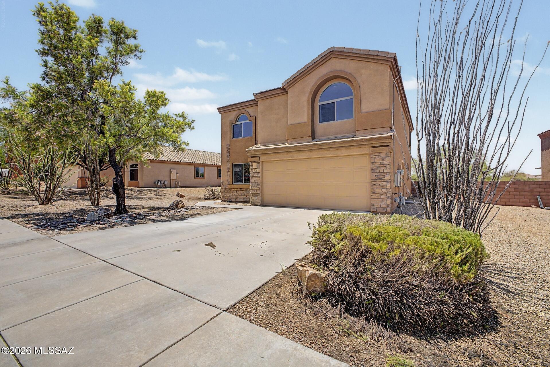 736 South Porter Routh Place Vail, AZ 85641 - Photo 2 of 33