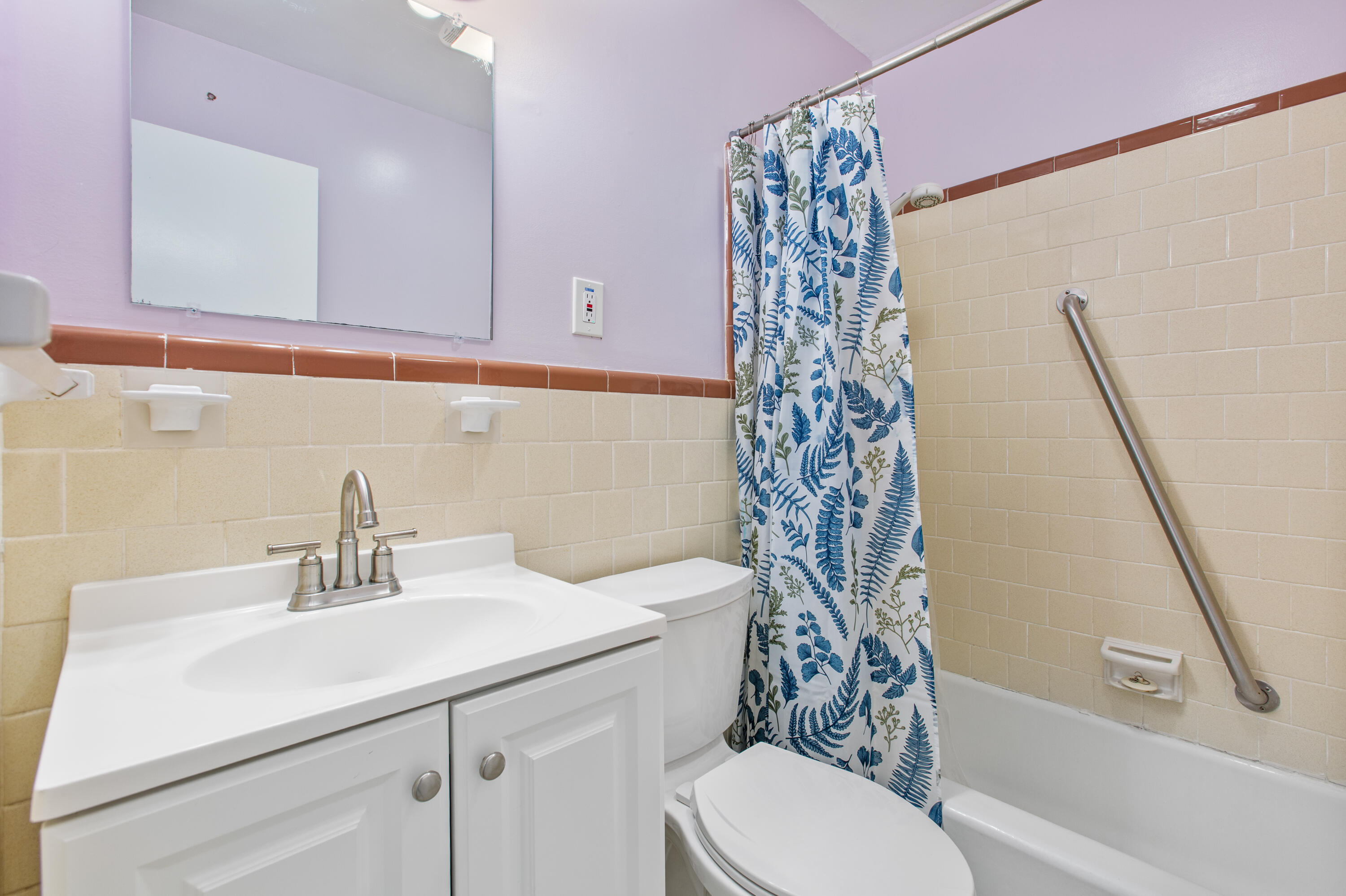 113 Center Street Moncks Corner, SC 29461 - Photo 23 of 31 shower/tub bath