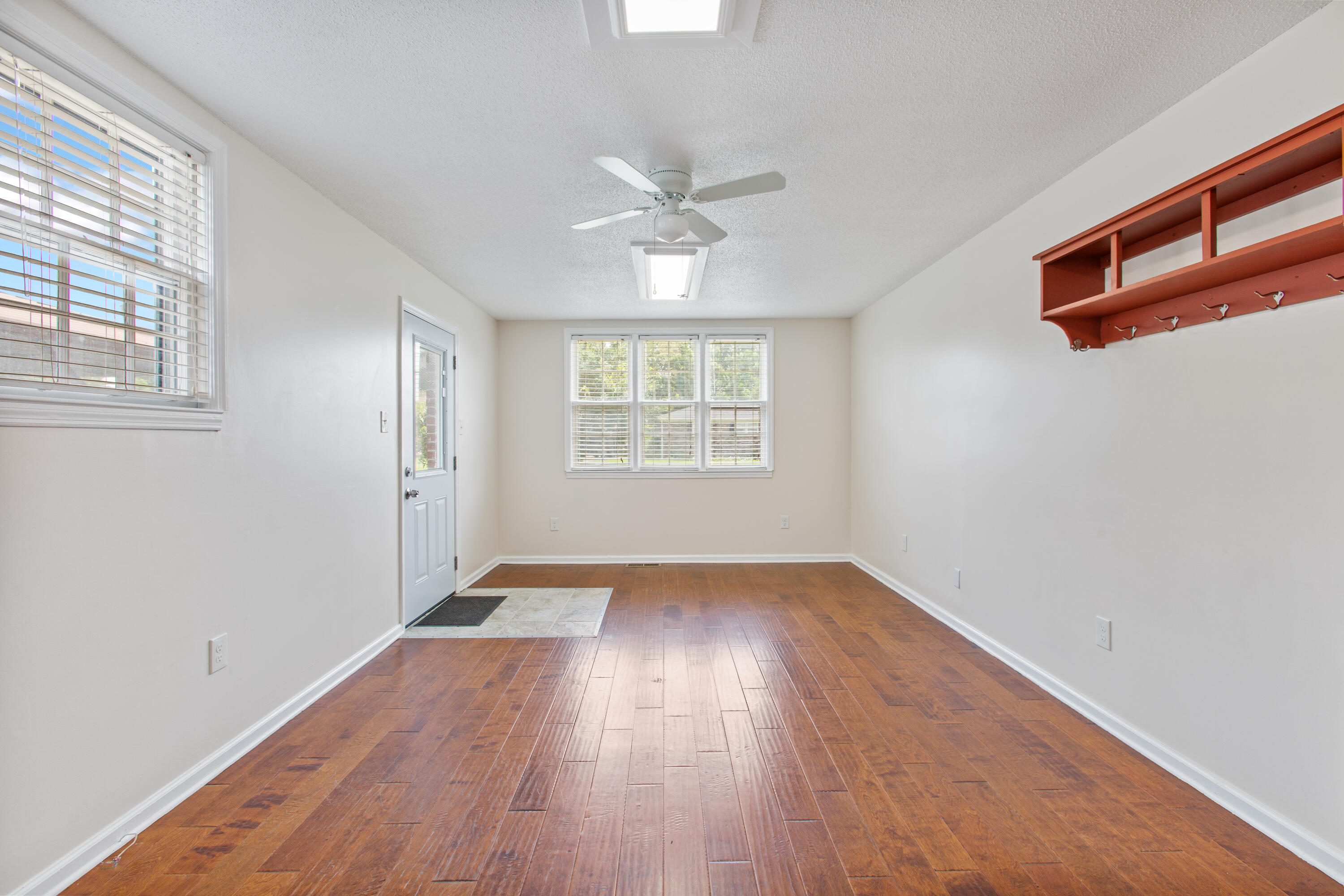 113 Center Street Moncks Corner, SC 29461 - Photo 10 of 31 flex/living/dining