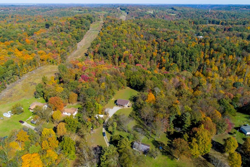 529 Upper Service Road Hookstown, PA 15050 - Photo 6 of 22