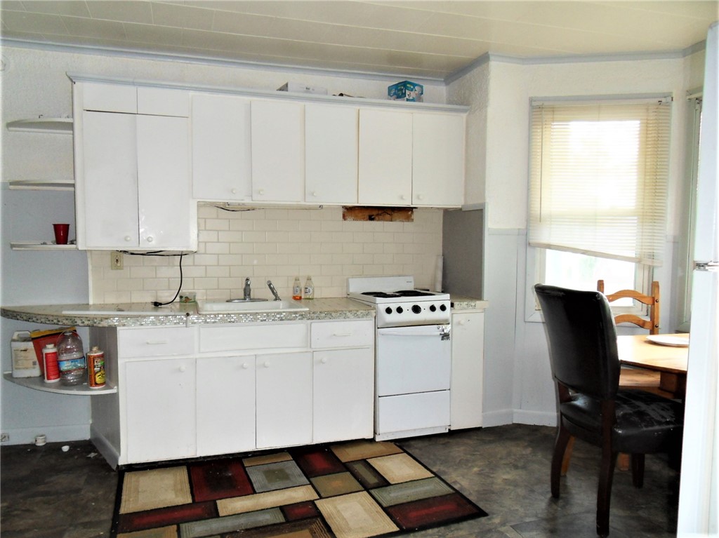 244 Cass Avenue Woonsocket, RI 02895 - Photo 30 of 42