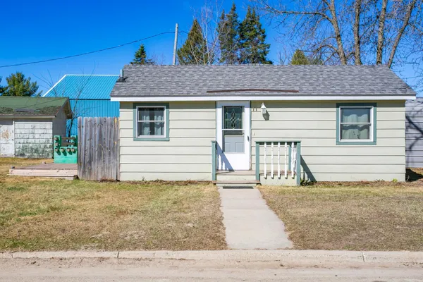 $139,900 | 11 2nd Avenue Southeast, Remer, MN 56672