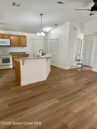 $1,900 | 1184 Sapphire Street Southeast, Palm Bay, FL 32909