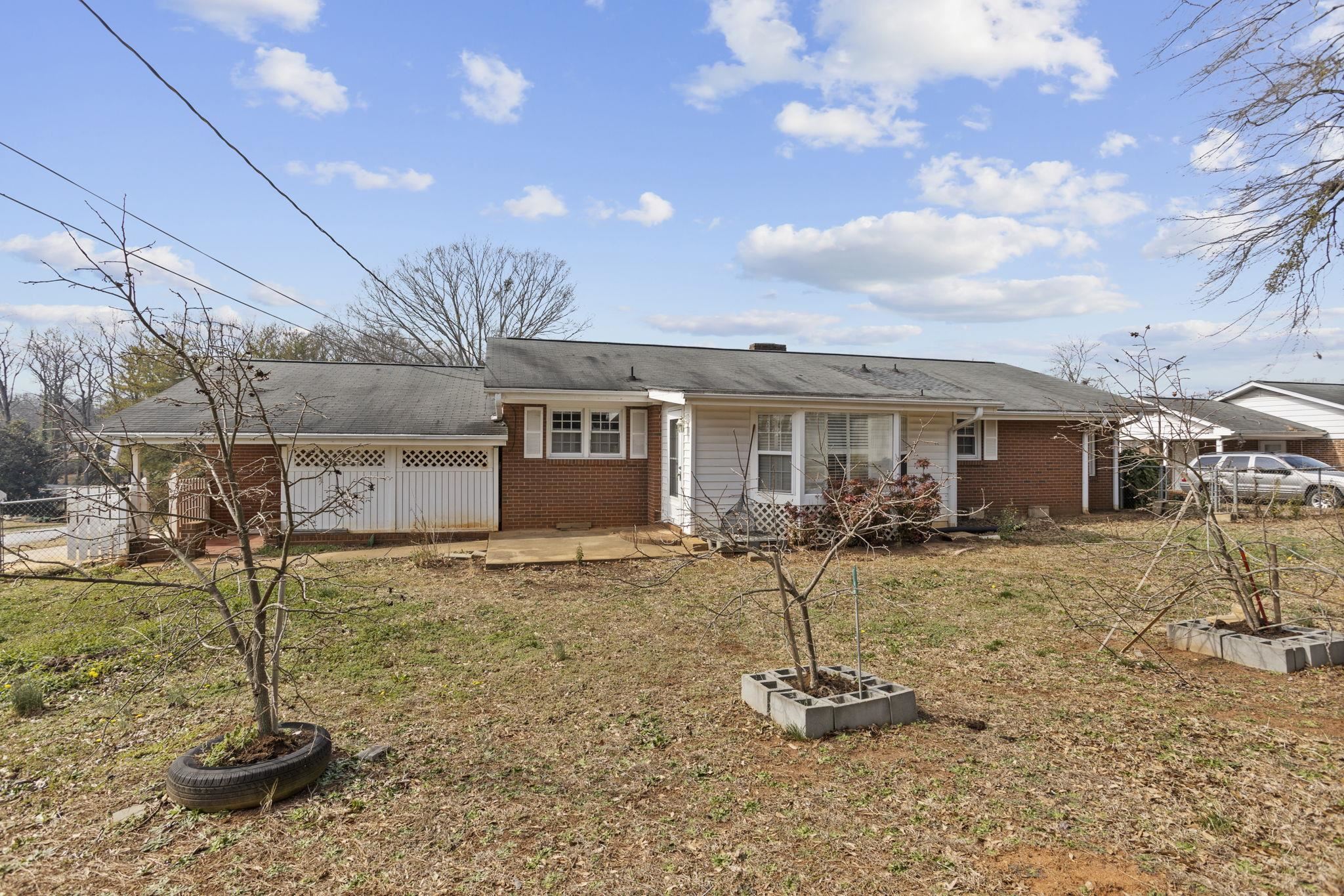 457 Hawthorne Road Spartanburg, SC 29303 - Photo 24 of 27 Gallery Image 24