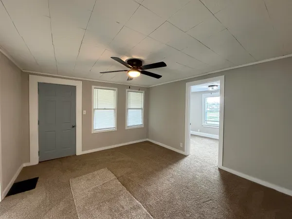 $216,900 | 221 Center Janesville Wi 53548, Janesville, WI 53548