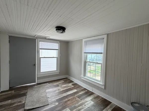 $216,900 | 221 Center Janesville Wi 53548, Janesville, WI 53548