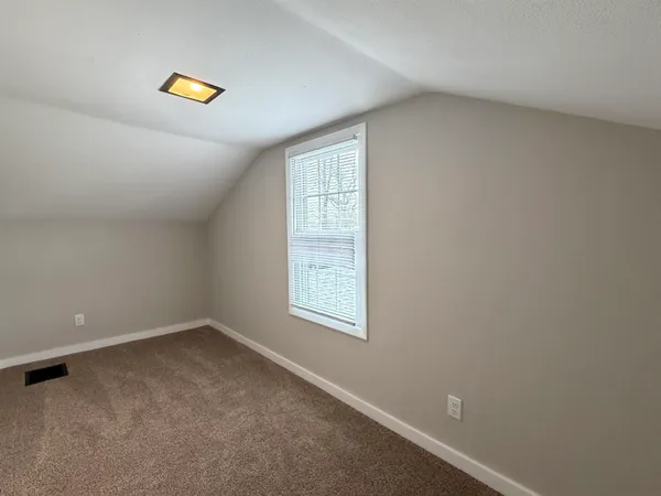 $216,900 | 221 Center Janesville Wi 53548, Janesville, WI 53548
