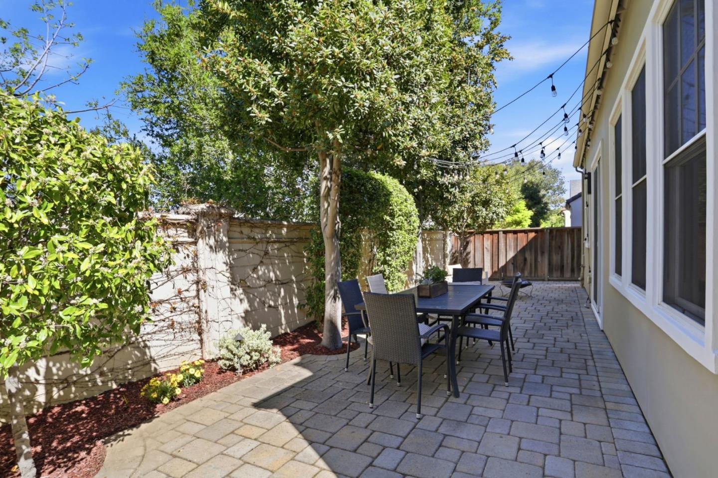 948 Rincon Street Mountain View, CA 94040 - Photo 19 of 22