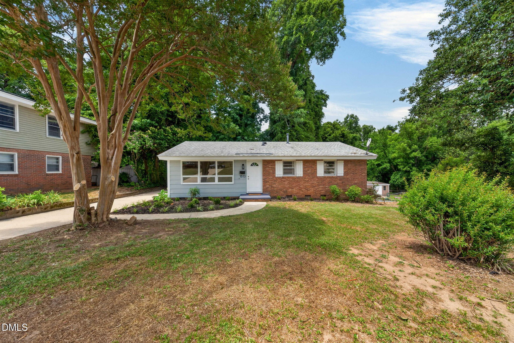 1513 North King Charles Road Raleigh, NC 27610 - Photo 2 of 19 2-web-or-mls-1513 North King Charles Roa