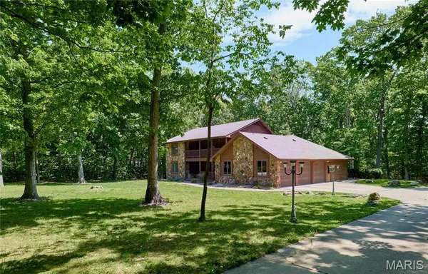 $749,900 | 218 Brook Lane, O'Fallon, MO 63368