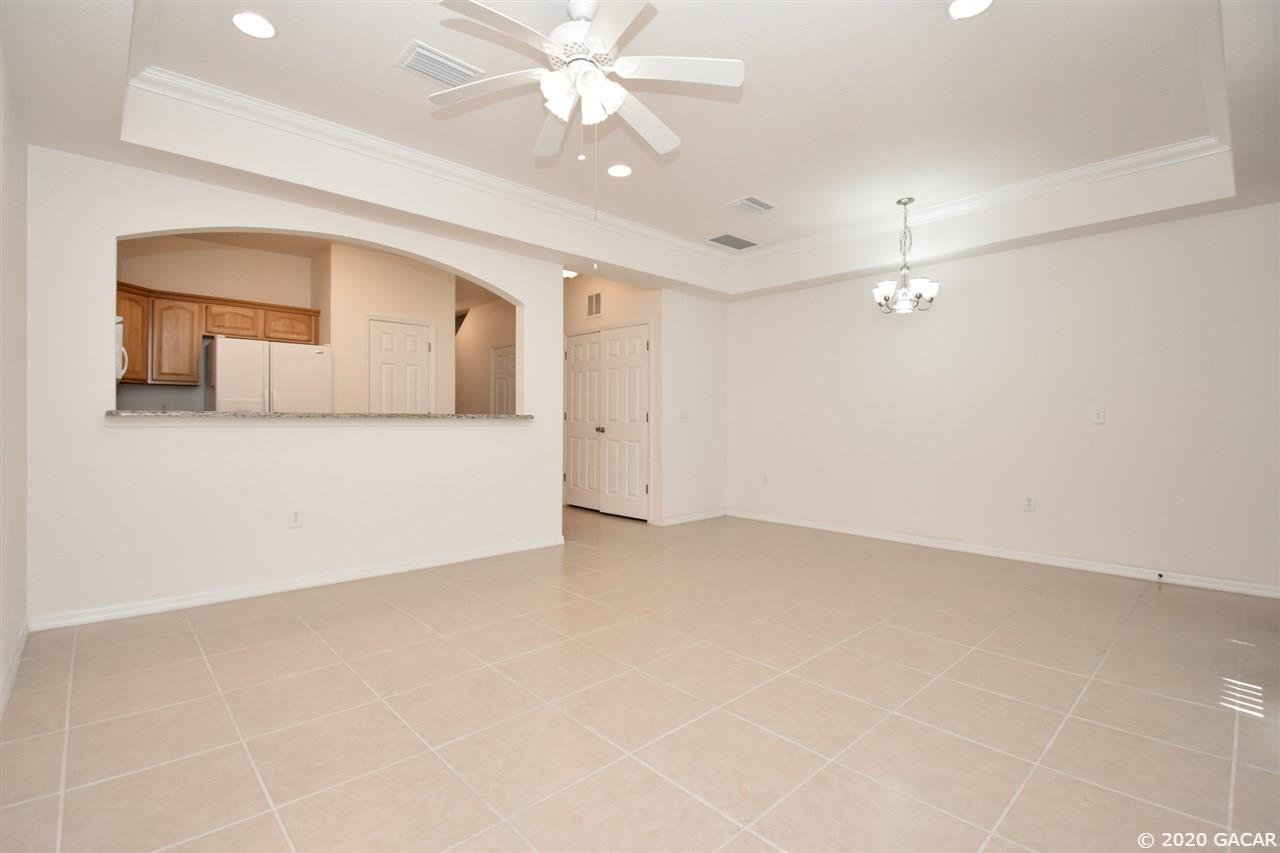 518 Northwest 39th Road, Unit 602 Gainesville, FL 32607 - Photo 6 of 21 Gallery Image 6