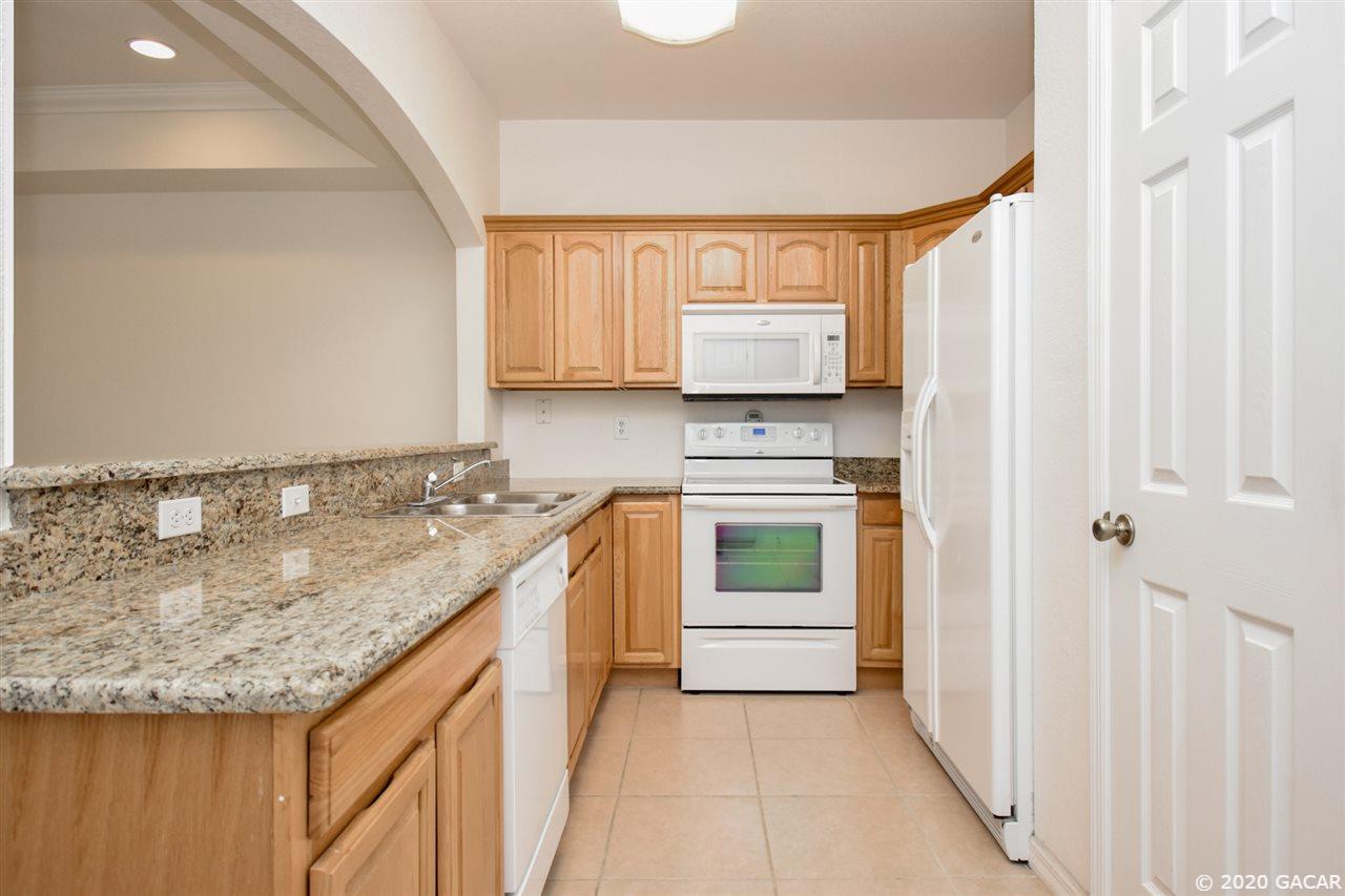 518 Northwest 39th Road, Unit 602 Gainesville, FL 32607 - Photo 8 of 21 Gallery Image 8