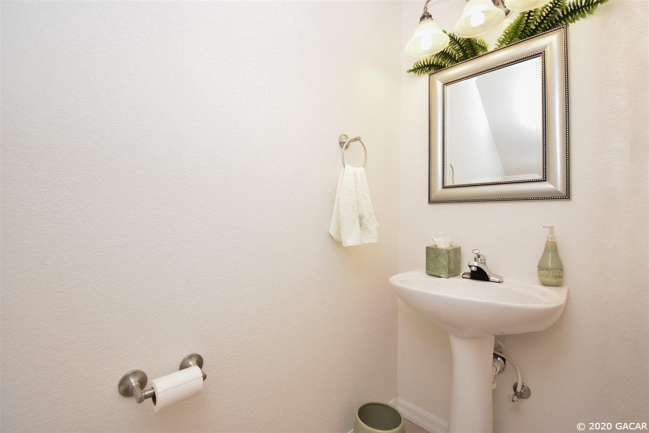 518 Northwest 39th Road, Unit 602 Gainesville, FL 32607 - Photo 10 of 21 Gallery Image 10