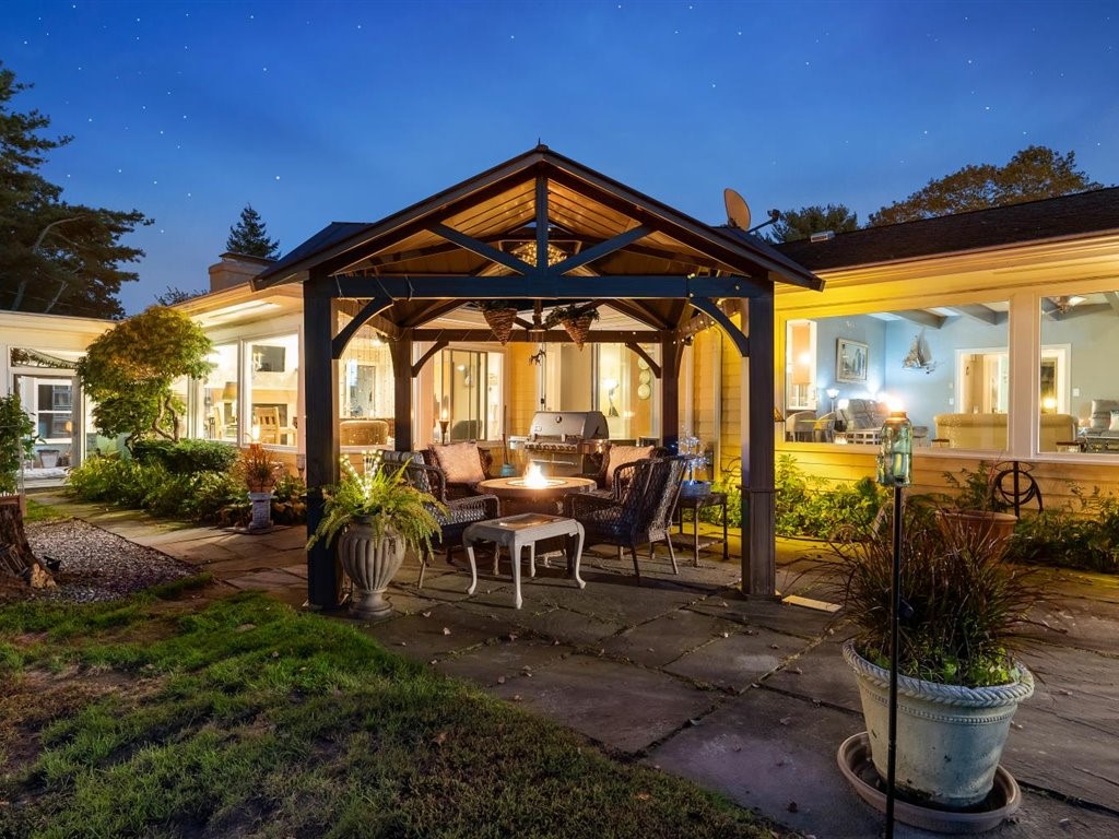 11 Dees Circle Warwick, RI 02889 - Photo 35 of 50