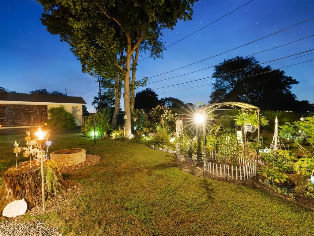 11 Dees Circle Warwick, RI 02889 - Photo 36 of 50