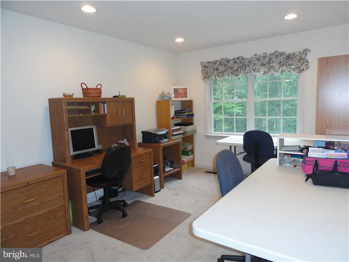 64 Overlook Road Morgantown, PA 19543 - Photo 16 of 25 Loft