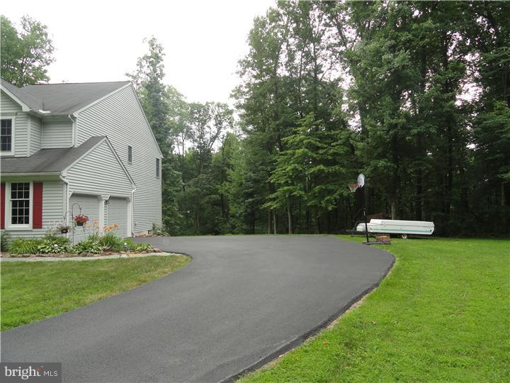 64 Overlook Road Morgantown, PA 19543 - Photo 24 of 25 Exterior Side