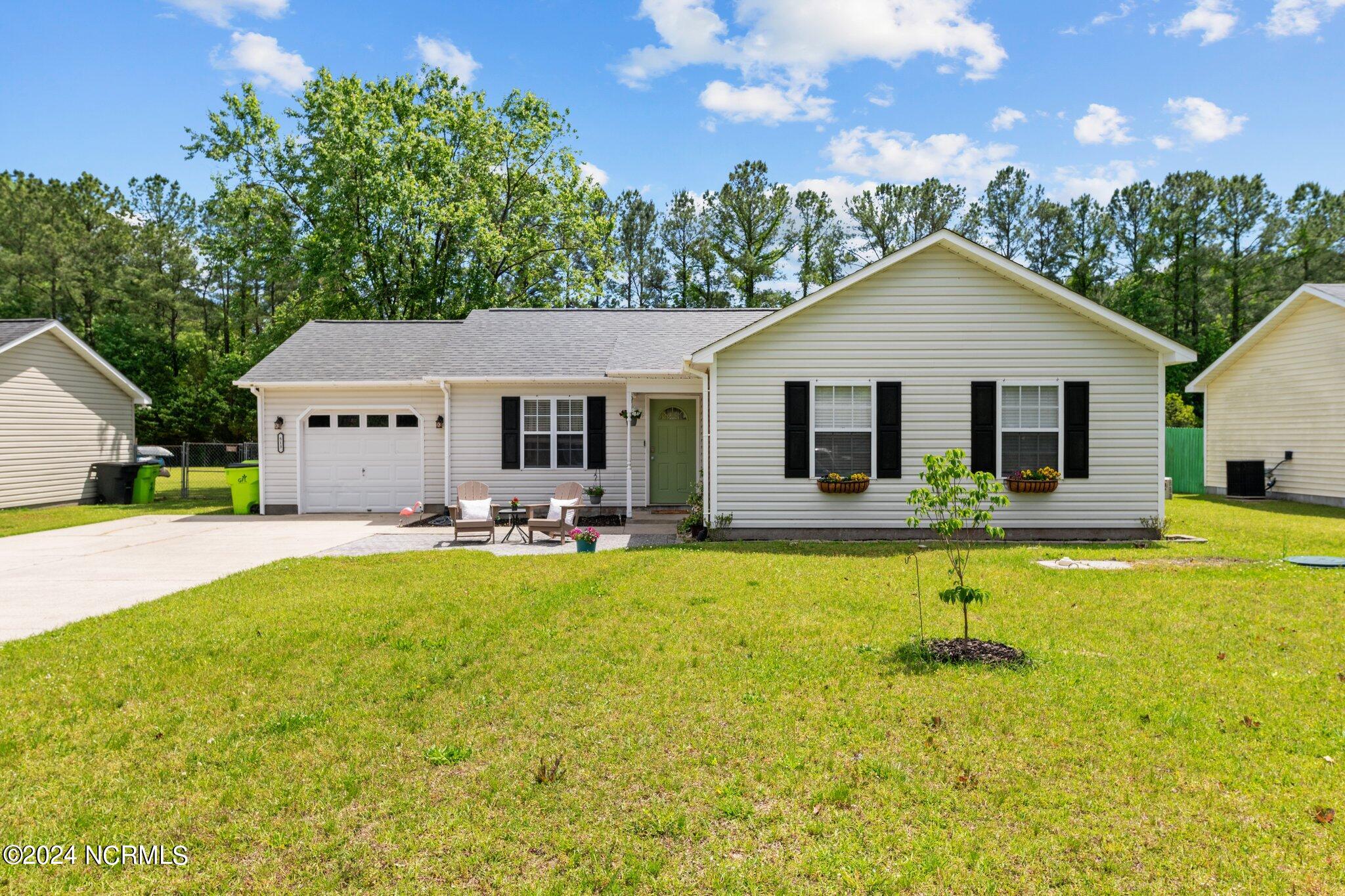 513 West Grantham Road New Bern, NC 28562 - Photo 1 of 24 513 W Grantham