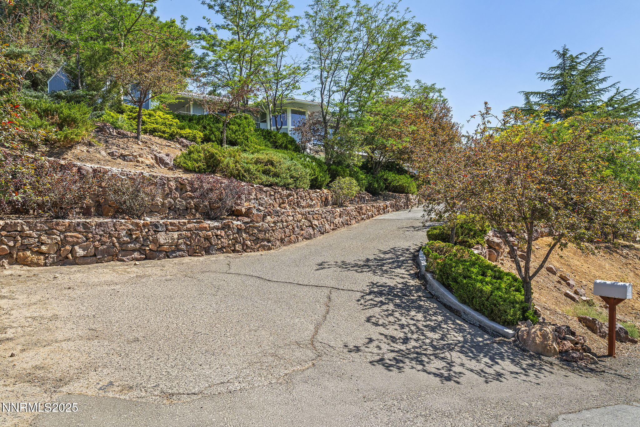 5525 Point View Way Sparks, NV 89431 - Photo 2 of 53 2-web-or-mls-_DSC2186