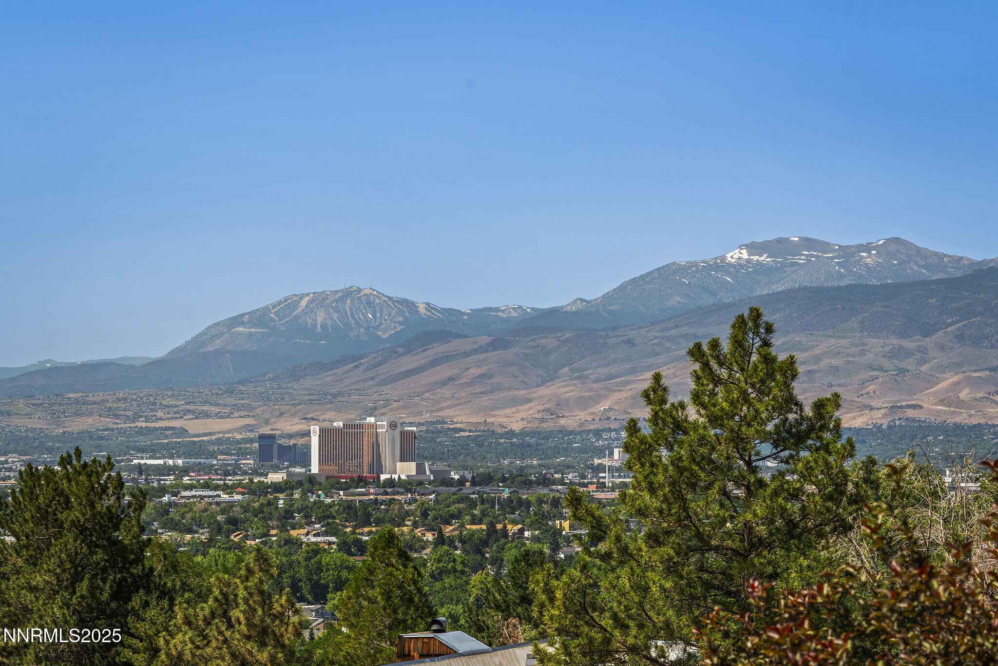 5525 Point View Way Sparks, NV 89431 - Photo 40 of 53 40-web-or-mls-_DSC2250